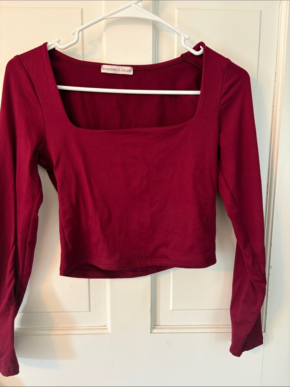 Sincerly Jules Square Neck Long Sleeve Crop Top - Burgundy